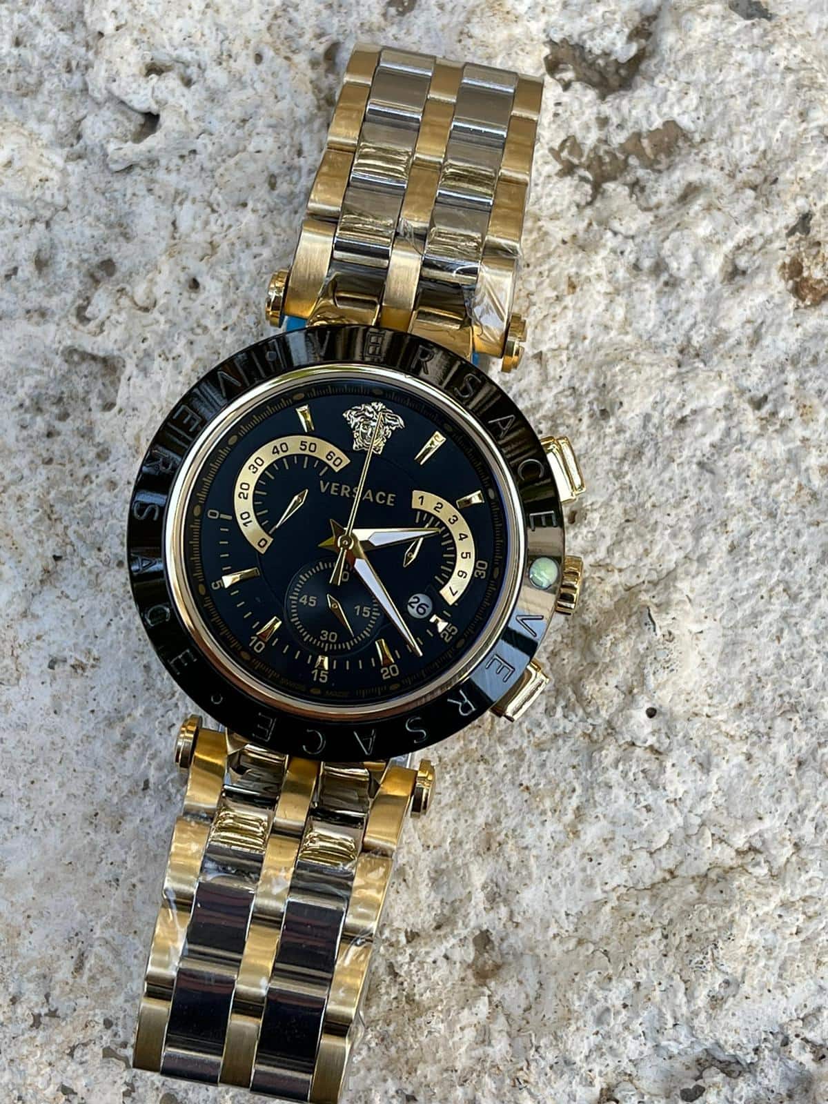 Versace Siyah Kadran Siyah Sarı Çelik Kordon L-769