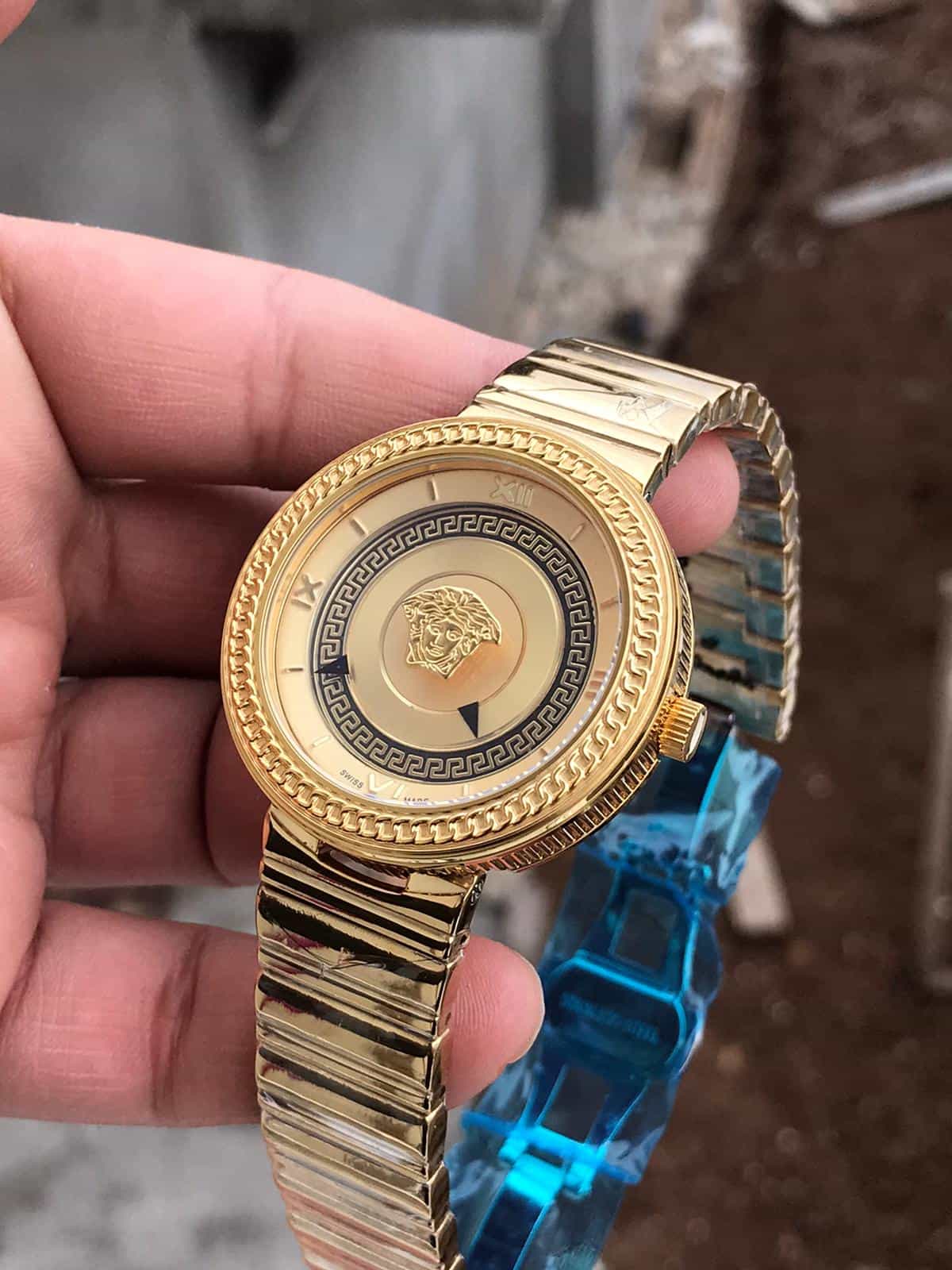 Versace Medusa Gold Çelik Kordon L-199