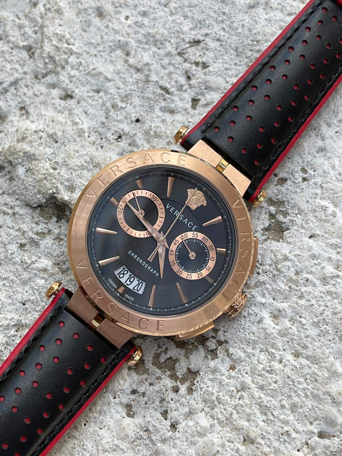 Versace Dualtime Bronz kasa Siyah deri kordonlu saat L-716