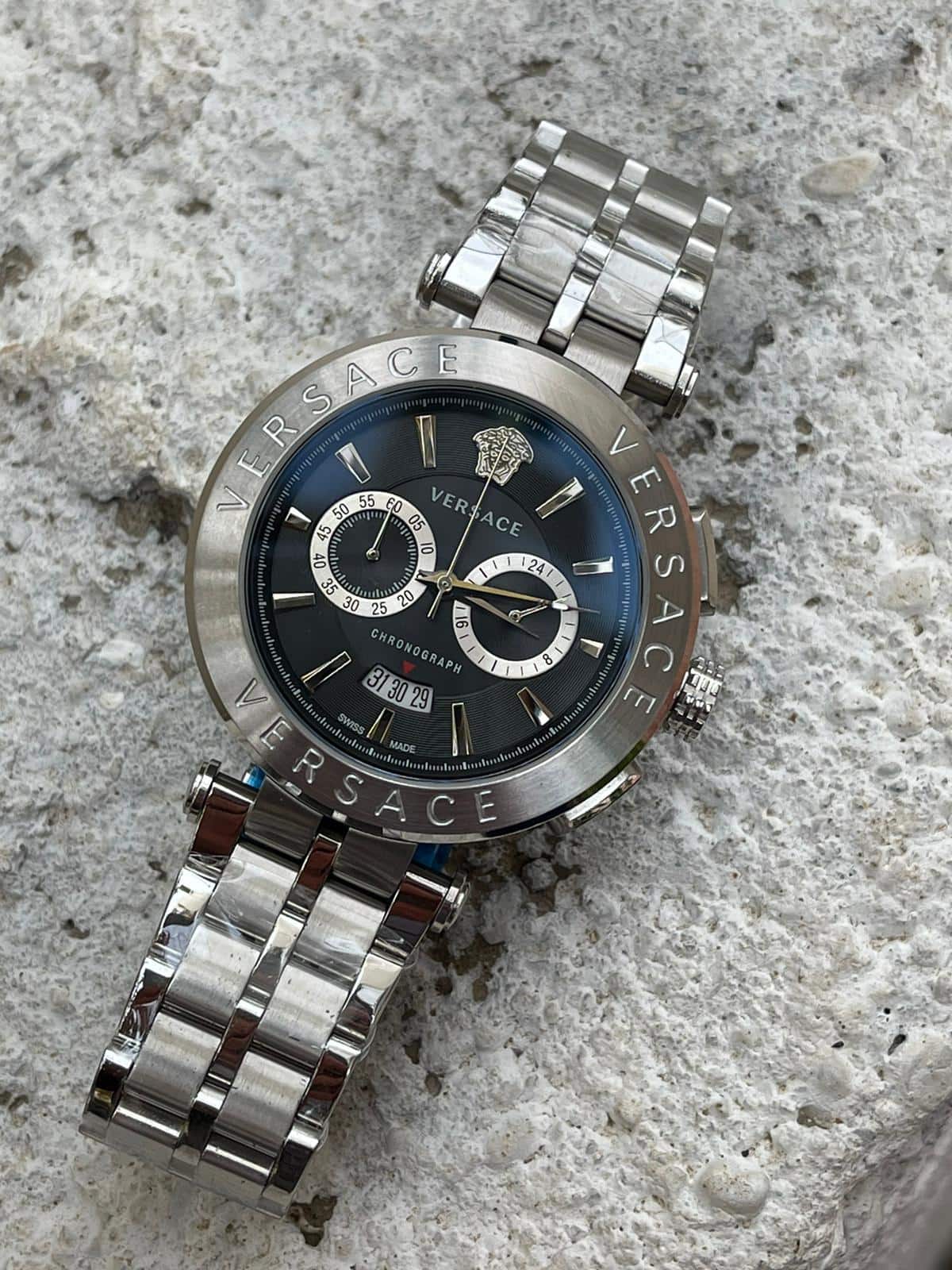 Versace Chronograph Siyah kadran Gri Kordon Çelik Saat L-639